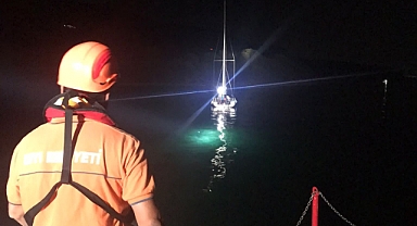 Karaya oturduğu yerden kurtarıldı