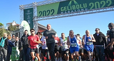 'Pes Etmeyenlerin İzinde'