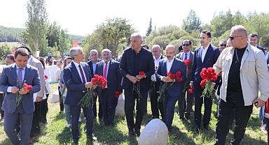 Tarihi Alan'da şehitlikler ziyarete açıldı