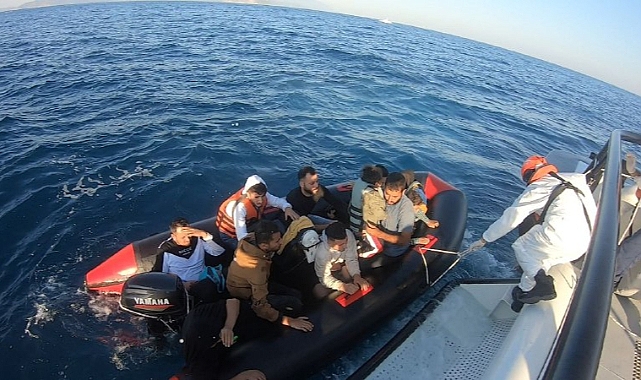 Türk Sahil Güvenlik ekipleri kurtardı