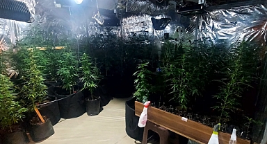 Uyuşturucu üretilen eve operasyon