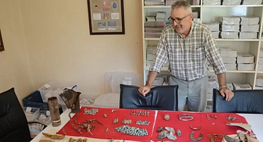 Emekli Yüzbaşı Arı'dan anlamlı bağış