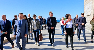 Landrut, Şehitlikleri ziyaret etti