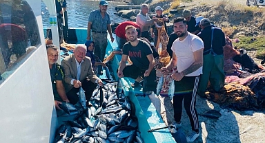 Lapseki'de palamut bereketi