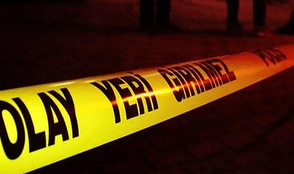 Muhtar, tartıştığı genci öldürdü