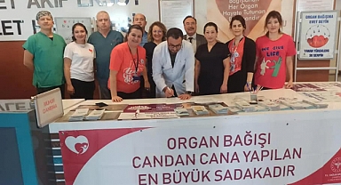 Hastanede organ bağışı standı