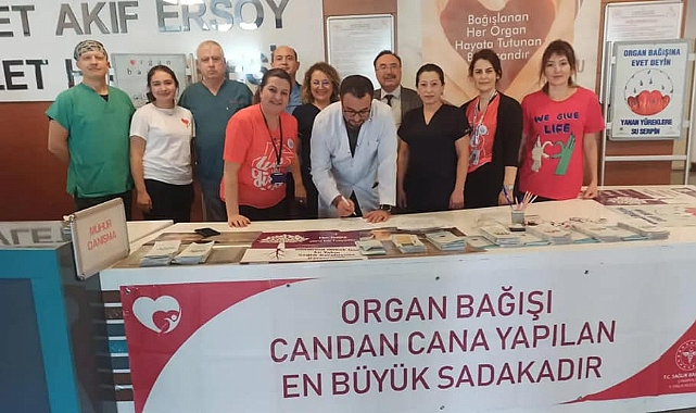 Hastanede organ bağışı standı