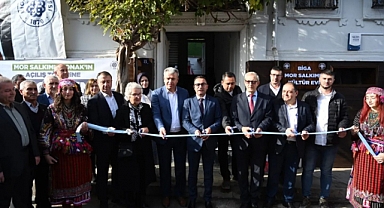 Mor Salkımlı Konak açıldı