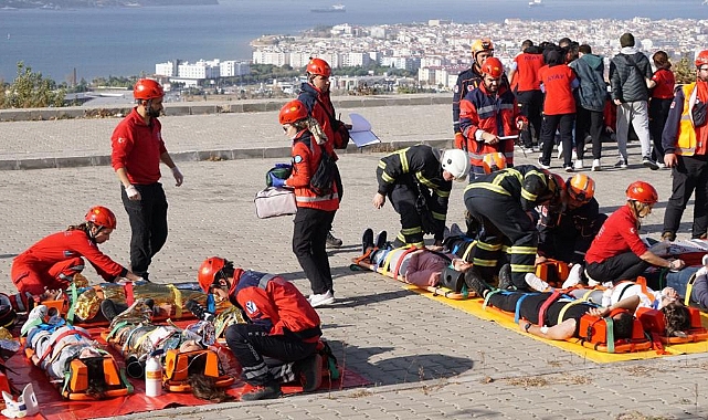 Uçak kazası tatbikatı
