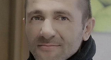 Babasını öldüren genç kız tutuklandı