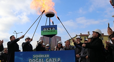 Gelibolu'da doğal gaz ateşi yandı