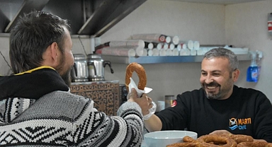 GESTAŞ'tan şoförlere 'çay ve simit' ikramı