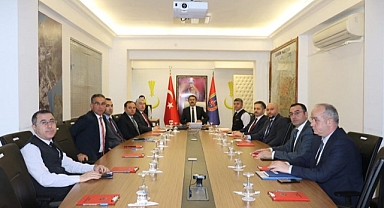 'Güvenli Trafik, Güvenli Tarım' Sempozyumu