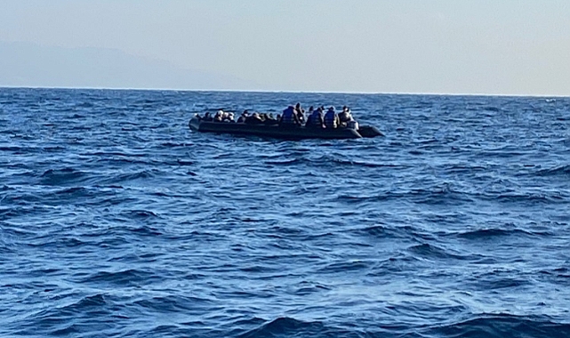 35 düzensiz göçmen kurtarıldı