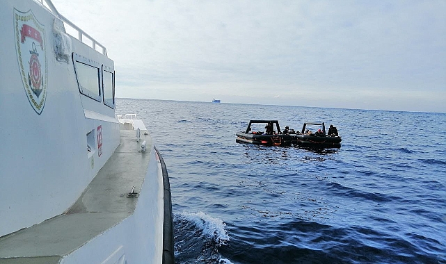 51 düzensiz göçmen kurtarıldı
