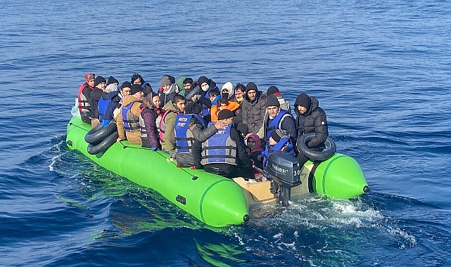 52 düzensiz göçmen yakalandı