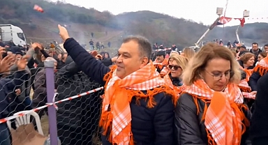 Çan Folklorik Deve Güreşi Festivaline yoğun ilgi