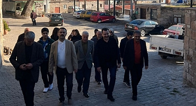 Vali Aktaş Kayalar Köyü'nde