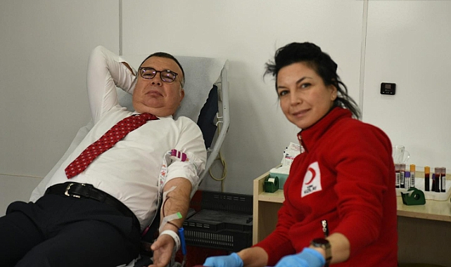 Başkan Arslan&#039;dan kan bağışı