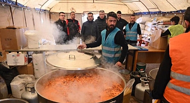 Başkanlar afet bölgesinde