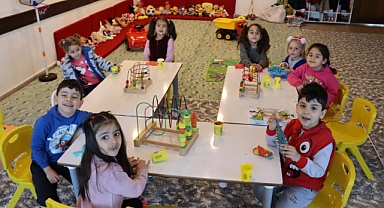 Çocuklar için oyun odası açıldı
