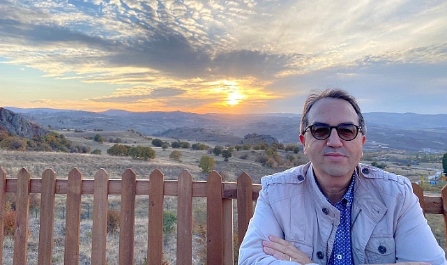 Şener; &quot;Tıp öğrencileri eğitimlerine ÇOMÜ&#039;de devam etmeli&quot;