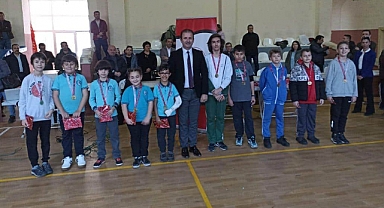 Ödüllerine kavuştular