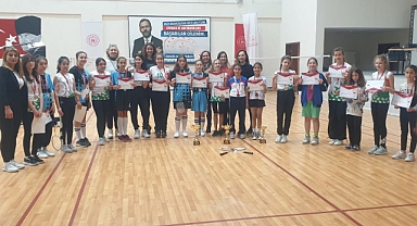 Badminton müsabakaları sona erdi