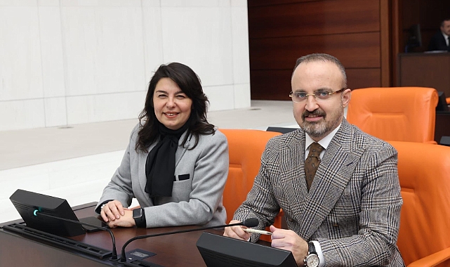 &quot;Kadir Gecemiz Mübarek Olsun&quot;