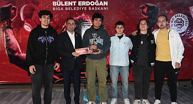 Biga'da E-Spor Turnuvası ilgi gördü