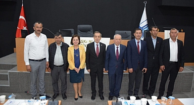 Encümen üyeleri seçildi