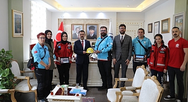 UMKE Ekibi'nden Vali Aktaş'a Ziyaret