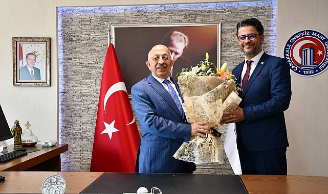 ÇOMÜ&#039;de Rektörlük Devir Teslim Töreni