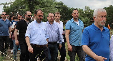 Nilüfer Gölü'nde doğa yürüyüşü