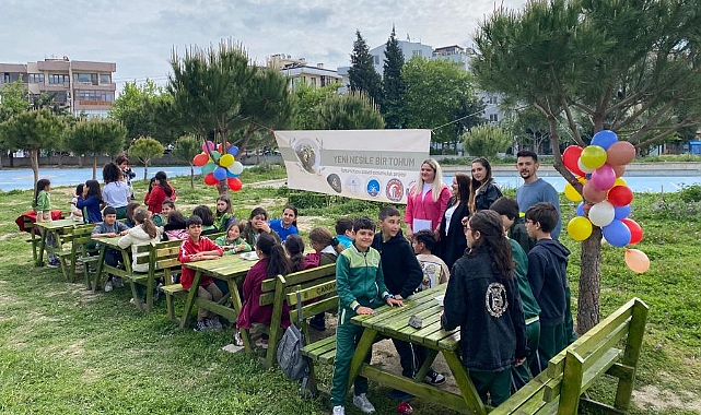 Öğrenciler tohumları toprakla buluşturdu