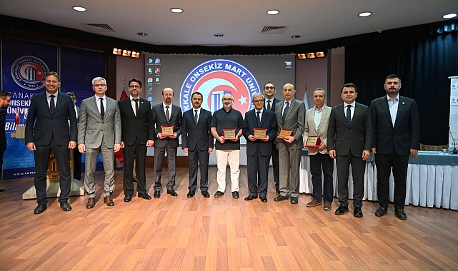 Troya Kültür Merkezi&#039;nde sempozyum