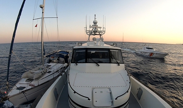 Yelkenli tekneye operasyon