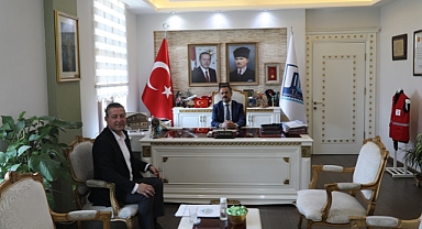 Yılmaz'dan Vali Aktaş'a Bozcaada brifingi