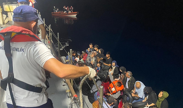 Ayvacık&#039;ta kaçak göçmen operasyonu