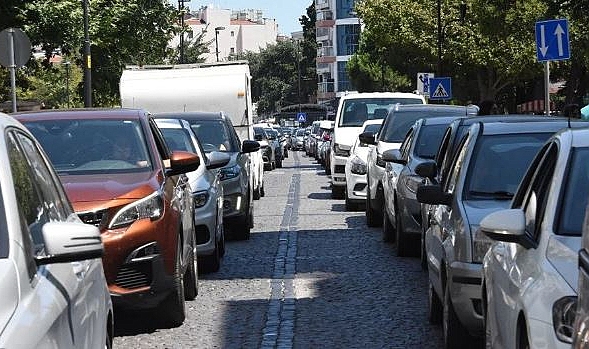 Çanakkale&#039;de trafiğe kayıtlı 269 bin 800 araç var
