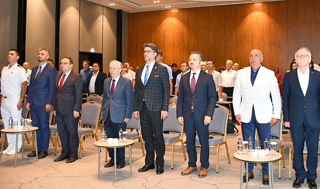 &quot;Depremle Yaşamak: Riskleri Azaltmak, Farkındalığı Artırmak&quot;