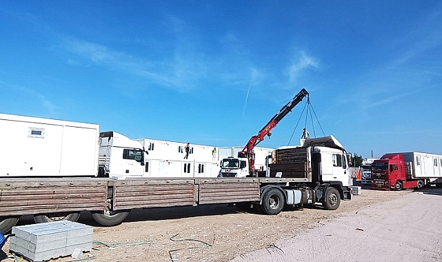Çanakkale&#039;ye 5000 barınma konteyneri depolanacak