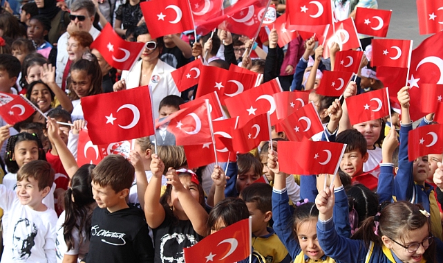 Anafartalar&#039;da Cumhuriyet coşkusu