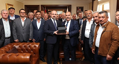 Bülent Turan, Lapsekili muhtarları ağırladı