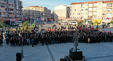100. Yıl Meydanında anma töreni