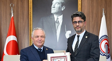 ÇOMÜ'de veda töreni