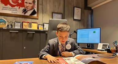 Troya Müzesi'ni bir günlüğüne çocuklar yönetti