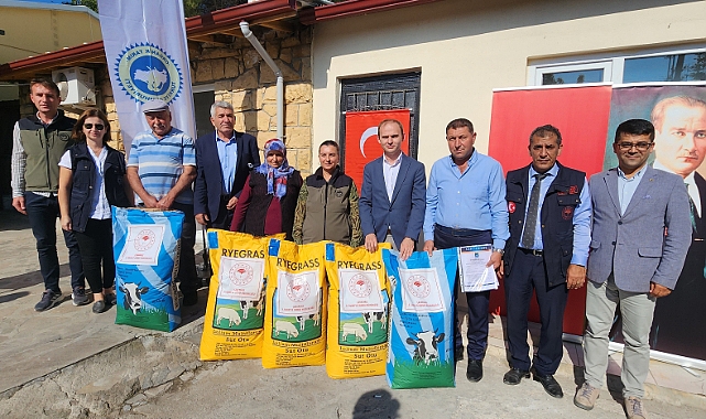 Üreticilere yem bitkisi tohumu dağıtıldı