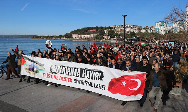 Çanakkale&#039;de Filistin&#039;e destek yürüyüşü düzenlendi