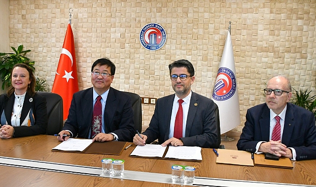 Kuzey Çin Bilim ve Teknoloji Enstitüsü&#039;nden ÇOMÜ&#039;ye akademik iş birliği ziyareti